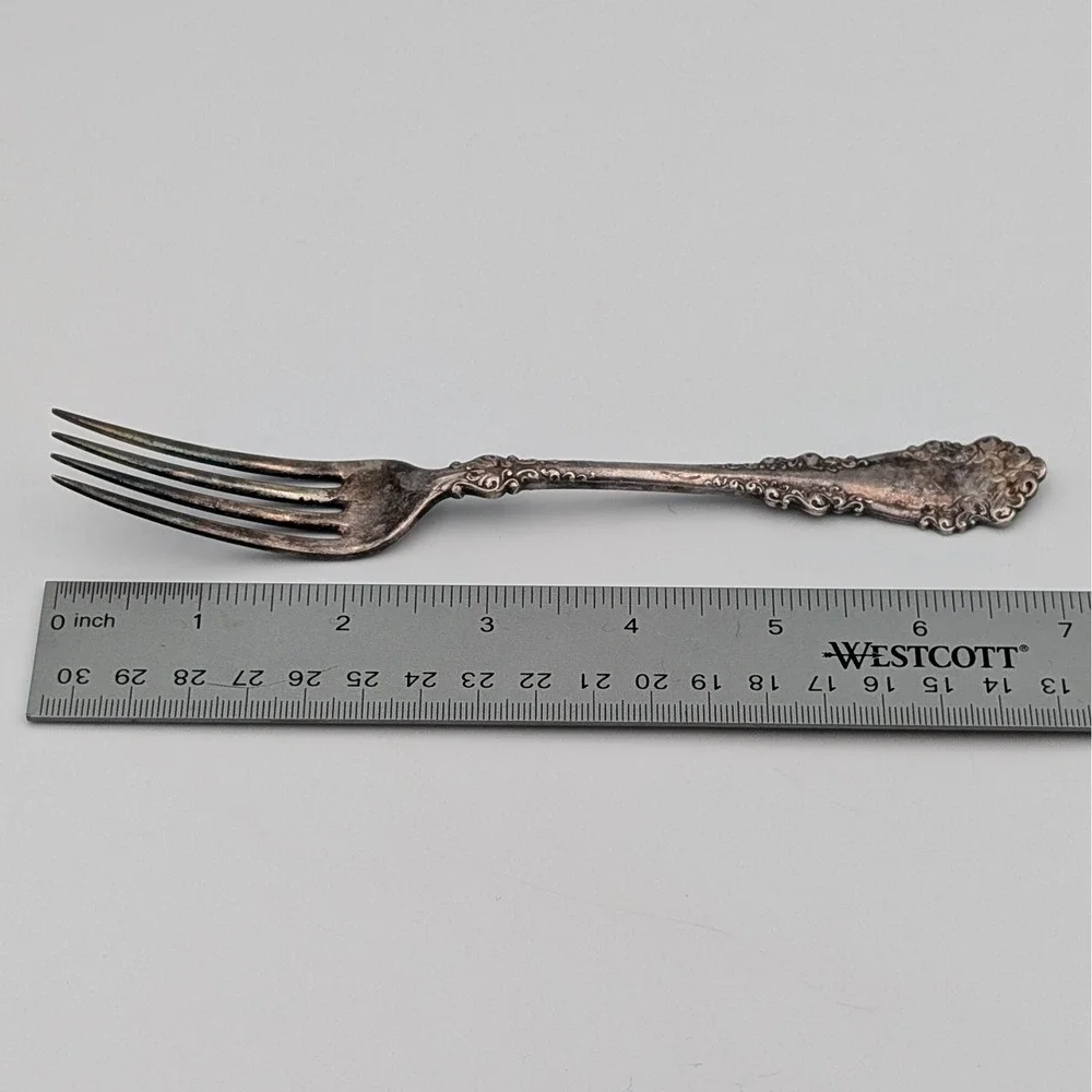 VTG 1847 Rogers Bros Berkshire 1897 Silver Plate Dinner Forks Floral Lot of 3